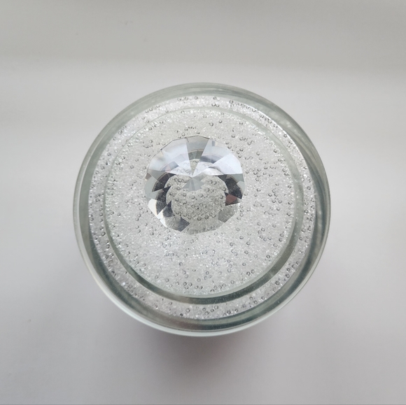 Trinket Dish with Diamond Shaped lid - Picture 3 of 3